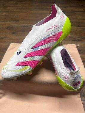 Adidas Predator “Elite” Premium Laceless “Firm Ground” Soccer Cleats